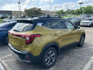 Kia Seltos 2024 AWD S 4dr SUV