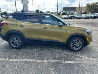 Kia Seltos 2024 AWD S 4dr SUV