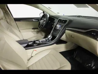Ford Fusion 2016 SE 4dr Sedan