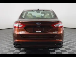Ford Fusion 2016 SE 4dr Sedan