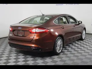 Ford Fusion 2016 SE 4dr Sedan