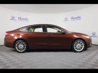 Ford Fusion 2016 SE 4dr Sedan