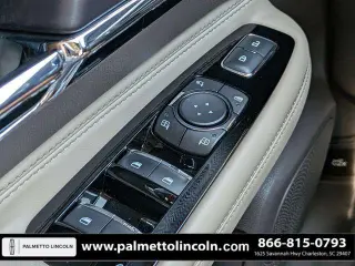 Lincoln Corsair 2024 Premiere 4dr SUV