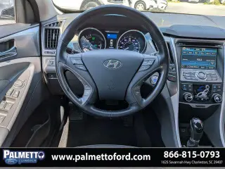 Hyundai SONATA Hybrid 2015 4dr Sedan