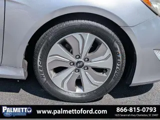 Hyundai SONATA Hybrid 2015 4dr Sedan