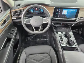 Volkswagen Atlas 2024 SE 4dr SUV w/Technology