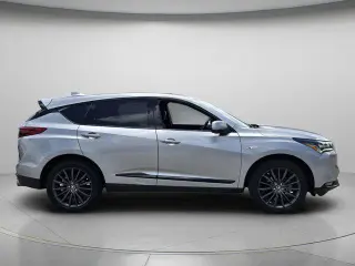 Acura RDX 2024 SH-AWD 4dr SUV w/Advance and A-SPEC Package