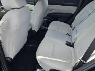 Hyundai TUCSON 2026 SE 4dr SUV