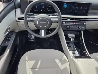 Hyundai TUCSON 2026 SE 4dr SUV