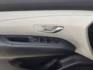 Hyundai TUCSON 2026 SE 4dr SUV