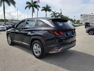 Hyundai TUCSON 2026 SE 4dr SUV