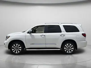 Toyota Sequoia 2019 4x2 Limited 4dr SUV