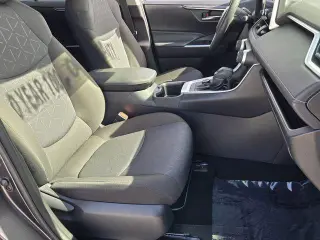 Toyota RAV4 Hybrid 2024 AWD XLE 4dr SUV