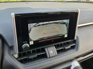 Toyota RAV4 Hybrid 2024 AWD XLE 4dr SUV