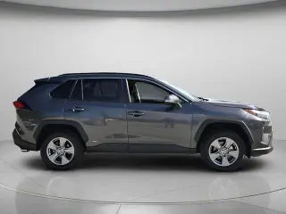 Toyota RAV4 Hybrid 2024 AWD XLE 4dr SUV