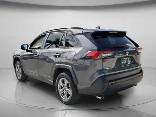 Toyota RAV4 Hybrid 2024 AWD XLE 4dr SUV