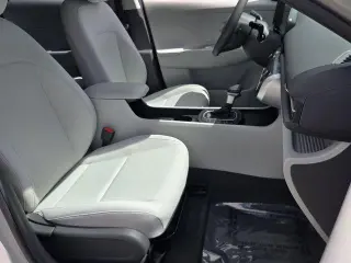 Hyundai KONA 2024 SE 4dr Crossover