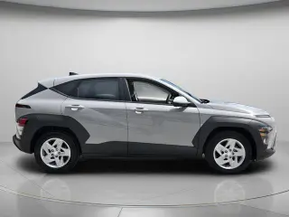 Hyundai KONA 2024 SE 4dr Crossover