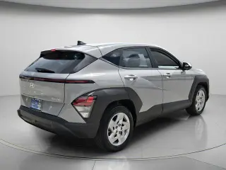 Hyundai KONA 2024 SE 4dr Crossover