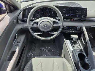 Hyundai ELANTRA 2023 SEL 4dr Sedan
