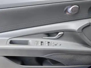 Hyundai ELANTRA 2023 SEL 4dr Sedan