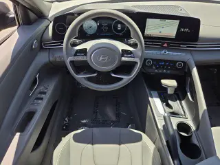 Hyundai ELANTRA 2024 SEL 4dr Sedan