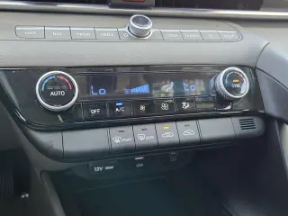 Hyundai ELANTRA 2024 SEL 4dr Sedan
