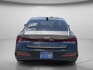 Hyundai ELANTRA 2024 SEL 4dr Sedan