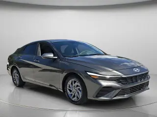 Hyundai ELANTRA 2024 SEL 4dr Sedan
