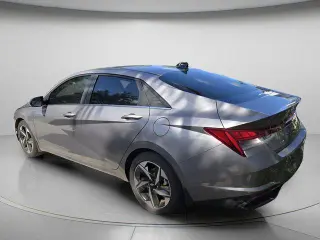 Hyundai ELANTRA 2023 Limited 4dr Sedan