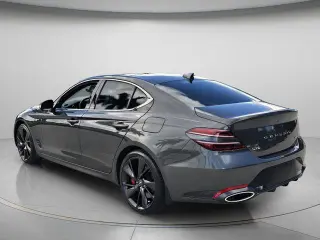 Genesis G70 2023 3.3T Standard 4dr Sedan