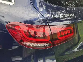 Mercedes-Benz GLC 2022 AWD GLC 300 4MATIC 4dr SUV