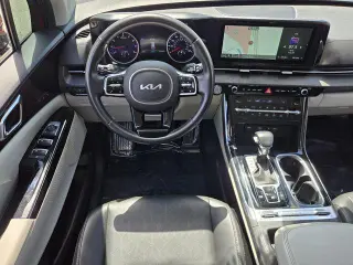 Kia Carnival 2022 SX 4dr Mini-Van