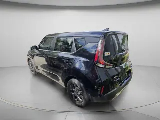 Kia Soul 2023 LX 4dr Crossover
