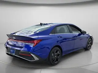Hyundai ELANTRA 2026 SEL Sport Premium 4dr Sedan