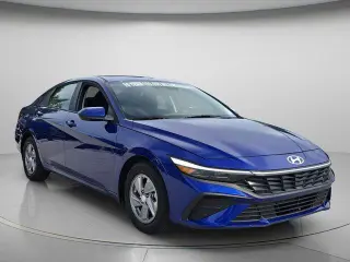 Hyundai ELANTRA 2025 SE 4dr Sedan