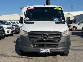 Mercedes-Benz Sprinter 2024 2500 3dr 144 in. WB Cargo Van (2.0L I4 HO)