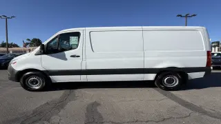 Mercedes-Benz Sprinter 2024 2500 3dr 144 in. WB Cargo Van (2.0L I4 HO)