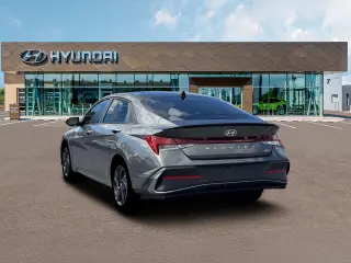 Hyundai ELANTRA Hybrid 2026 SEL Sport 4dr Sedan