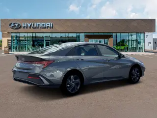 Hyundai ELANTRA Hybrid 2026 SEL Sport 4dr Sedan