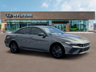 Hyundai ELANTRA Hybrid 2026 SEL Sport 4dr Sedan