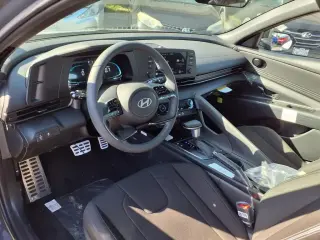 Hyundai ELANTRA 2026 SEL Sport 4dr Sedan