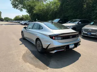 Hyundai SONATA Hybrid 2026 SEL 4dr Sedan
