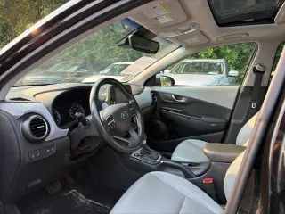 Hyundai KONA 2020 AWD Limited 4dr Crossover