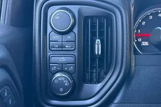 Chevrolet Silverado 1500 2019 4x4 Custom 4dr Crew Cab 5.8 ft. SB