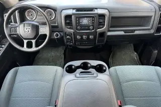 Ram 1500 2018 4x4 Express 4dr Crew Cab 5.5 ft. SB Pickup