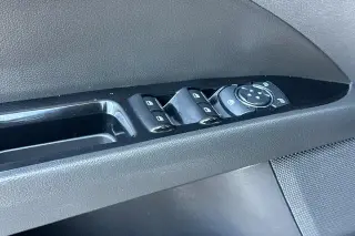 Ford Fusion Hybrid 2016 SE 4dr Sedan