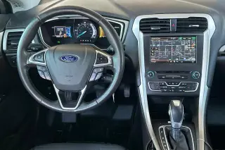 Ford Fusion Hybrid 2016 SE 4dr Sedan