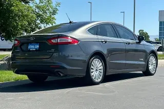 Ford Fusion Hybrid 2016 SE 4dr Sedan