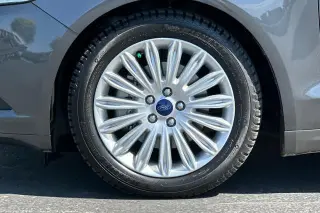 Ford Fusion Hybrid 2016 SE 4dr Sedan